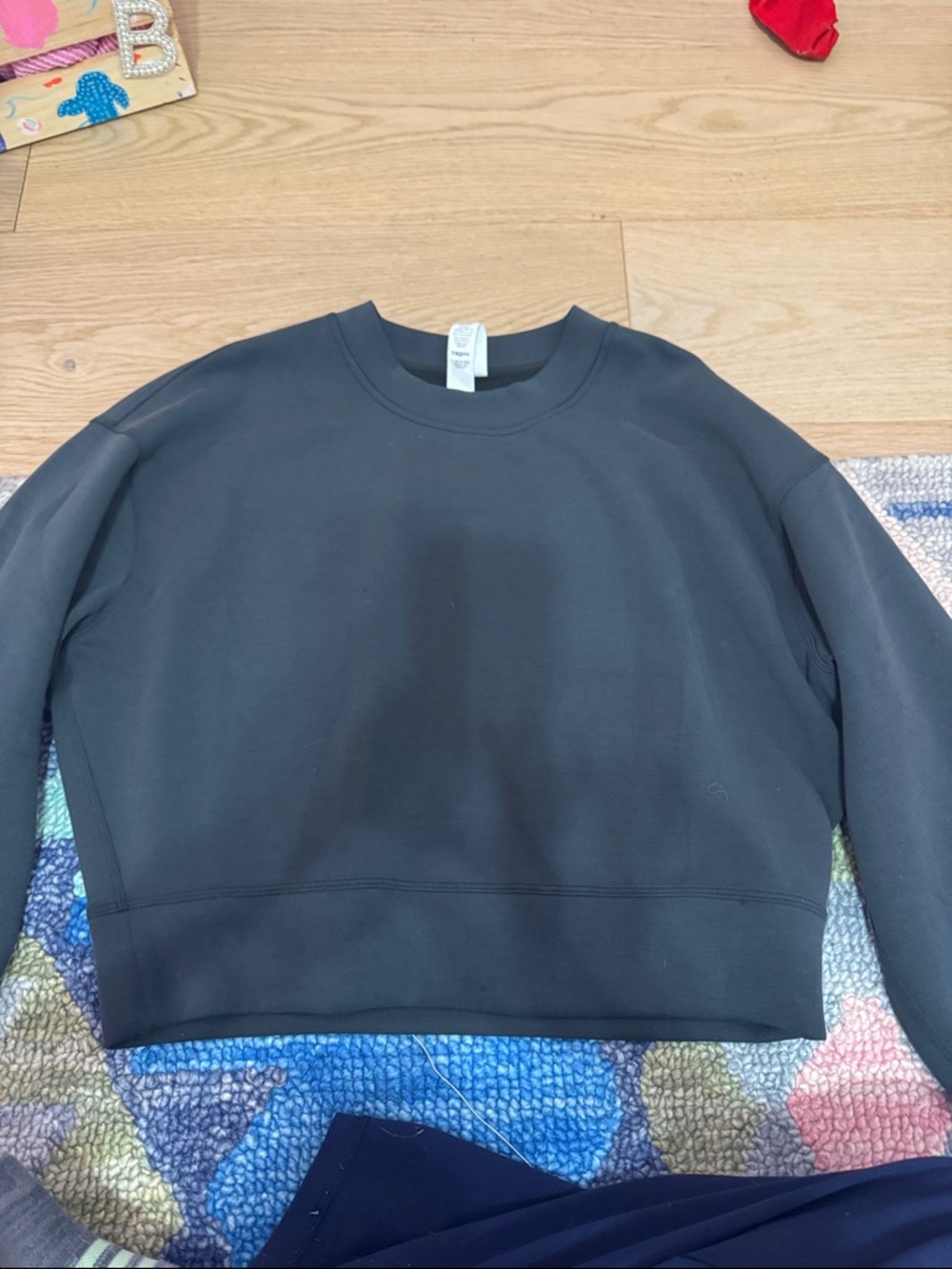 lululemon softstreme crewneck